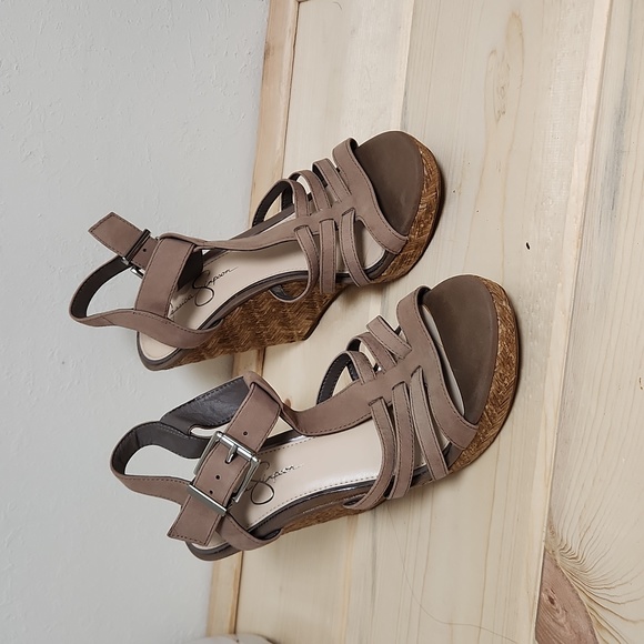 Wedges - Picture 1 of 4